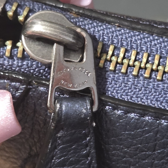 Coach Mickie Crossbody Bag in Pearlized denim blue leather - Picture 11 of 13